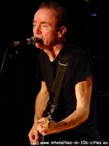 Hugh_Cornwell_2012_0017.JPG, mai 2012 Hugh_Cornwell_2012_0017.JPG