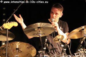 Gavin_Harrison_2013_0100.JPG, mar. 2013 Gavin_Harrison_2013_0100.JPG
