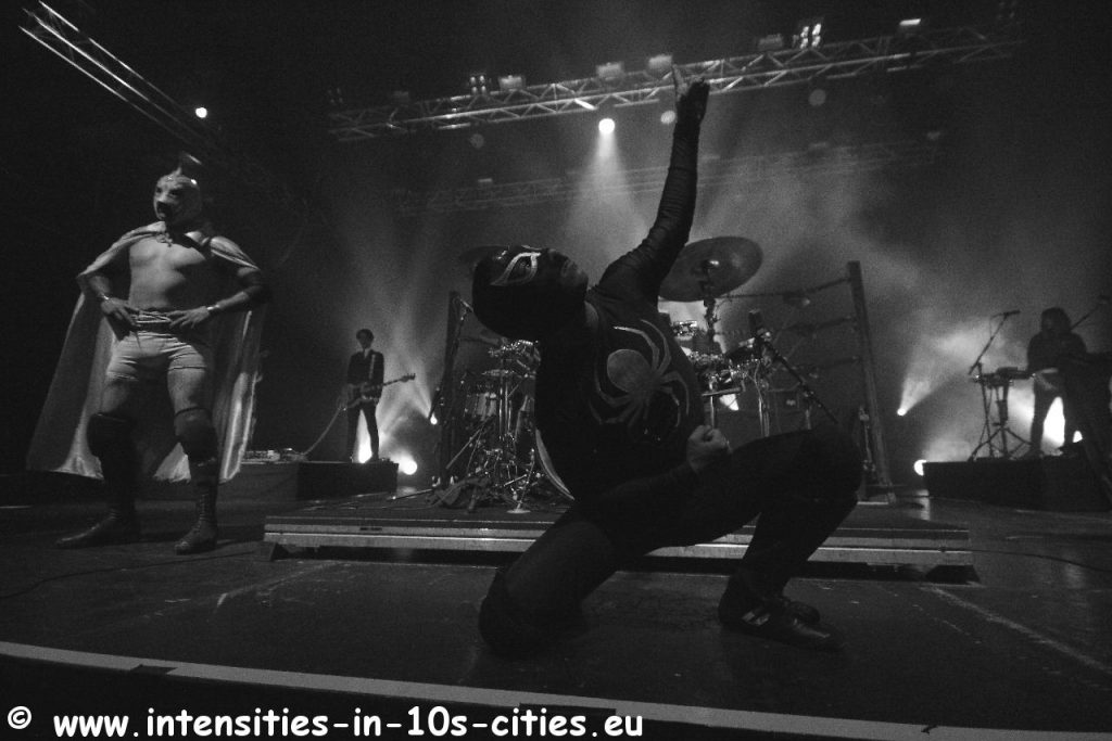 Puscifer_Rockhal_2016_0161.JPG, juin 2016 Puscifer_Rockhal_2016_0161.JPG